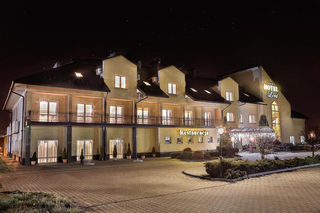 Hotel Lord Debica Exterior foto